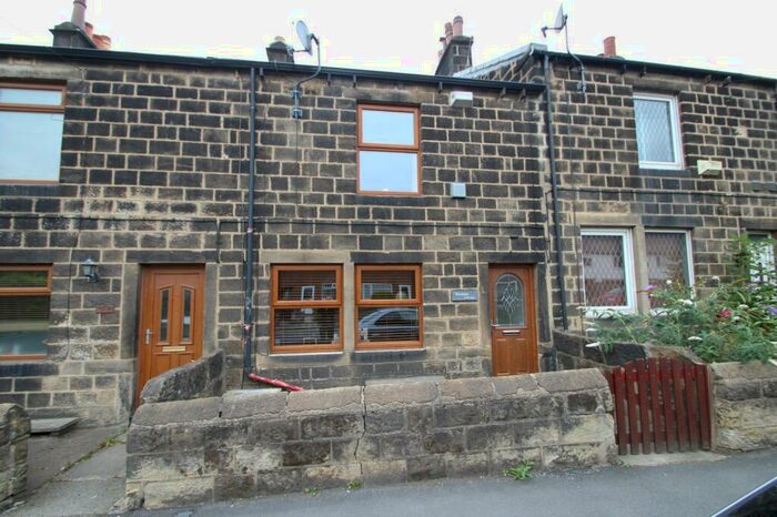 2 Bedroom House To Rent In Low Lane, Horsforth, Leeds, West Yorkshire, Uk, LS18