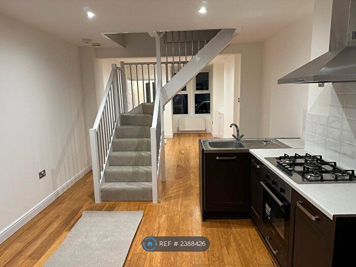 3 Bedroom End Of Terrace House To Rent In Whitmore Street, Maidstone, ME16