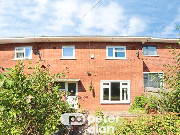 3 Bedroom Detached House For Sale In Holbein Road, Newport, NP19