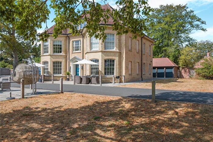 2 Bedroom Flat For Sale In Brancaster, Norfolk, PE31