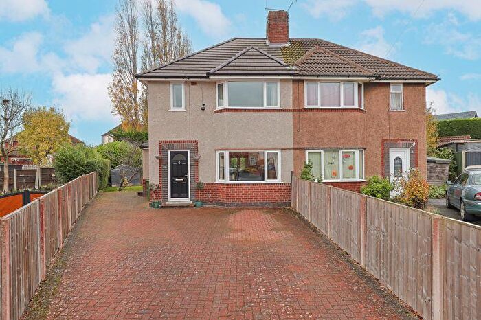 3 Bedroom Semi Detached House For Sale In Orchards Way, Walton, Chesterfield, S40
