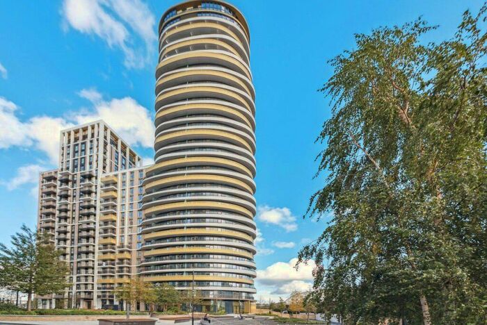2 Bedroom Flat To Rent In Cassini Apartment, White City Living, London, W12