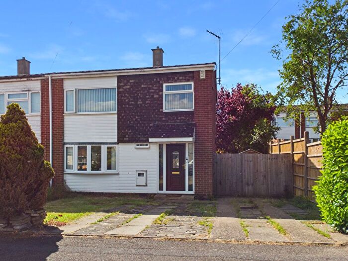 3 Bedroom Semi-Detached House For Sale In Bestwood Close, Arnold, Nottingham, NG5