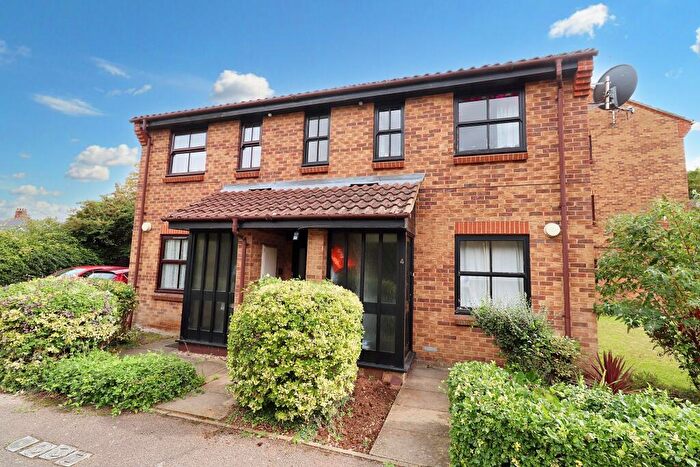 1 Bedroom Flat For Sale In Bransby Close, Kings Lynn, PE30