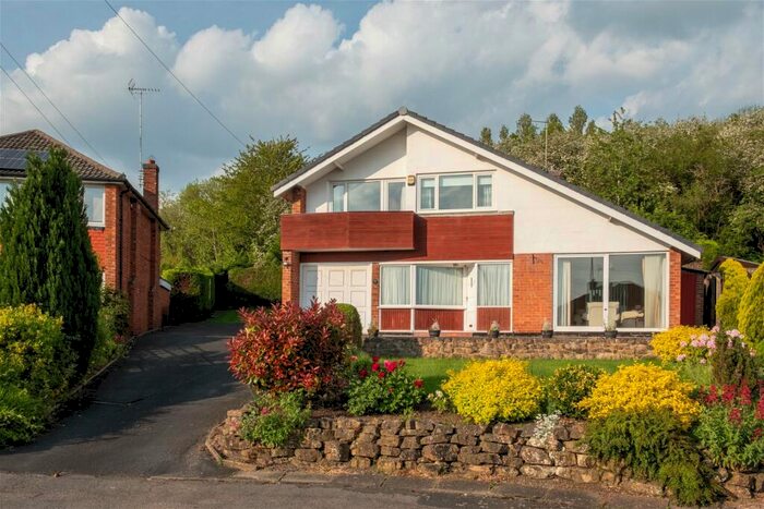 3 Bedroom Detached House For Sale In Roulstone Crescent, East Leake, LE12