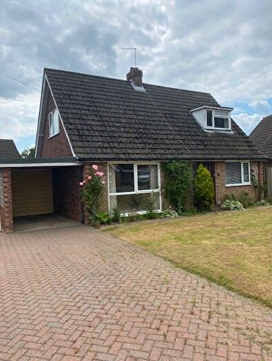 2 Bedroom Bungalow To Rent In Pine Grove, Dereham, NR19