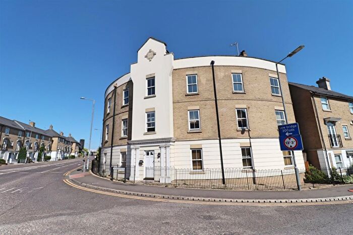 2 Bedroom Flat To Rent In Trinovantian Way, Braintree, CM7