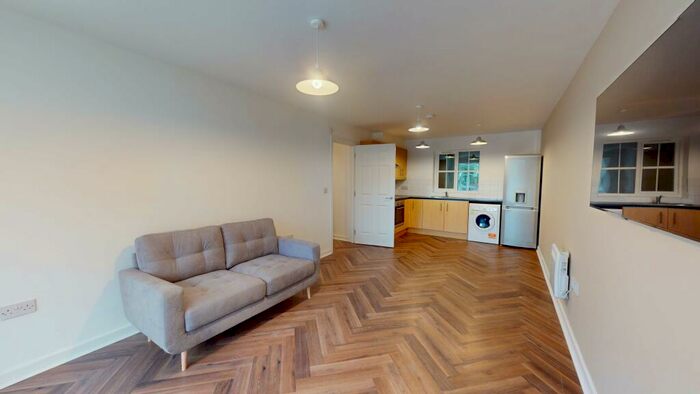 2 Bedroom Flat To Rent In St Michaels Lane, , Headingley, LS6