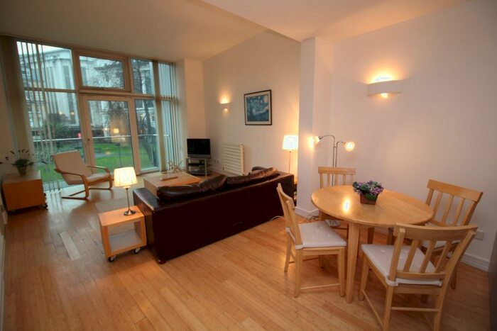 2 Bedroom Apartment To Rent In Century Buildings, St. Marys Parsonage, Manchester, Greater Manchester, M3