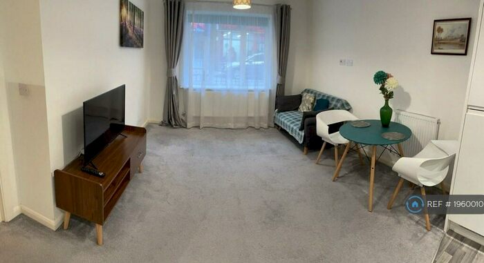 1 Bedroom Flat To Rent In John Street, Luton, LU1