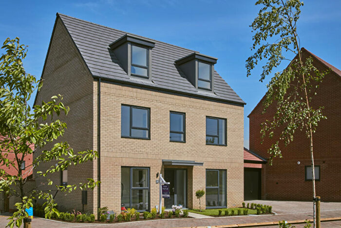 5 Bedroom Detached House For Sale In The Appleyard, Greenfield Road, Flitton, MK45