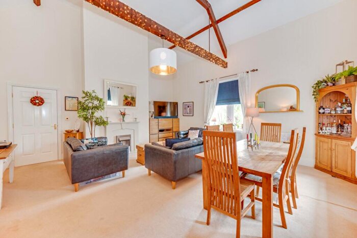 2 Bedroom Flat For Sale In Victoria Court, Brincliffe, S11