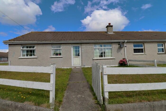 3 Bedroom Semi-Detached Bungalow For Sale In Lawson Park, Portavogie, Newtownards, County Down, BT22