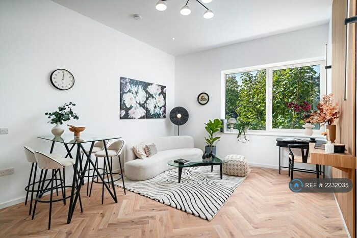 Studio To Rent In Astra House, London, SE14