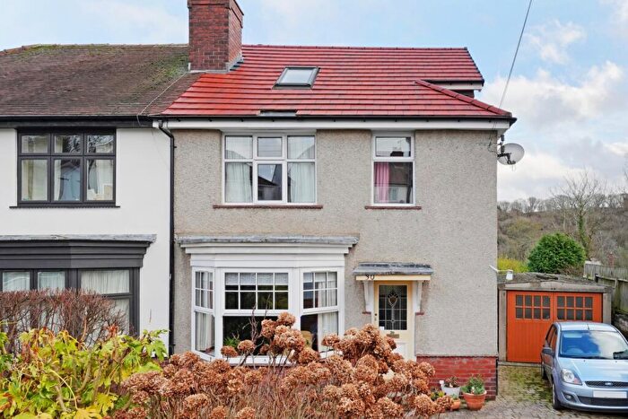 4 Bedroom Semi-Detached House For Sale In Abbeydale Park Crescent, Dore, S17