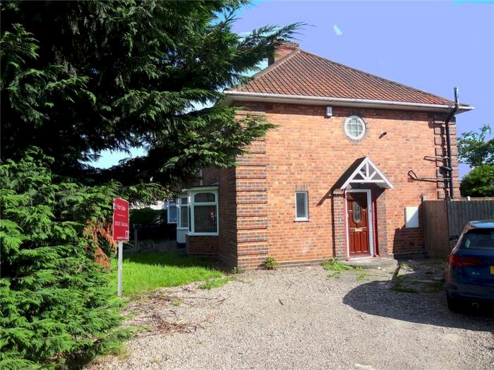 3 Bedroom End Of Terrace House To Rent In Broom Hall Crescent, Acocks Green, B27