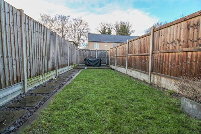 3 Bedroom End Of Terrace House For Sale In Parish Way, Harlow, CM20