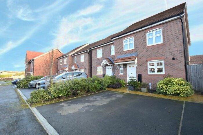 3 Bedroom Semi-Detached House For Sale In Barn Croft, Malpas, SY14