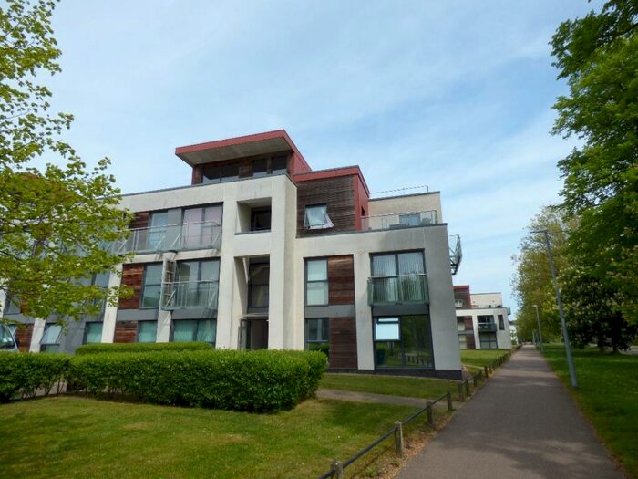 2 Bedroom Flat To Rent In Stephenson House, Calvary Road, Abbey Field, Colchester, CO2