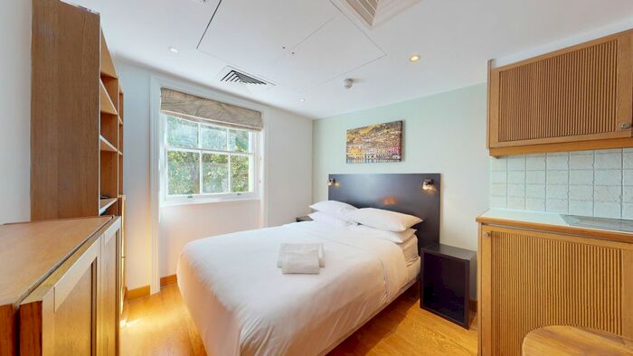 Studio To Rent In Cartwright Gardens, London, WC1H
