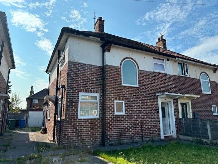 4 Bedroom Semi-Detached House To Rent In Fountains Road, Manchester, M32