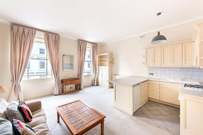 1 Bedroom Flat For Sale In Gloucester Street, London, SW1V