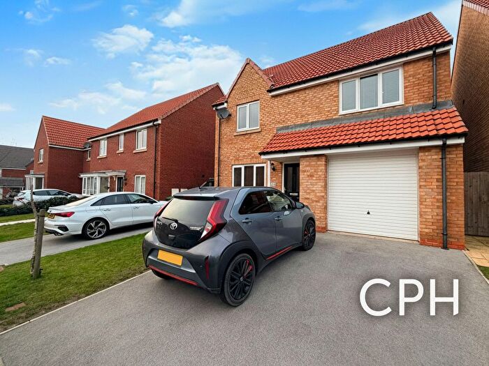 4 Bedroom Detached House For Sale In Ploughman Road, East Ayton, YO13