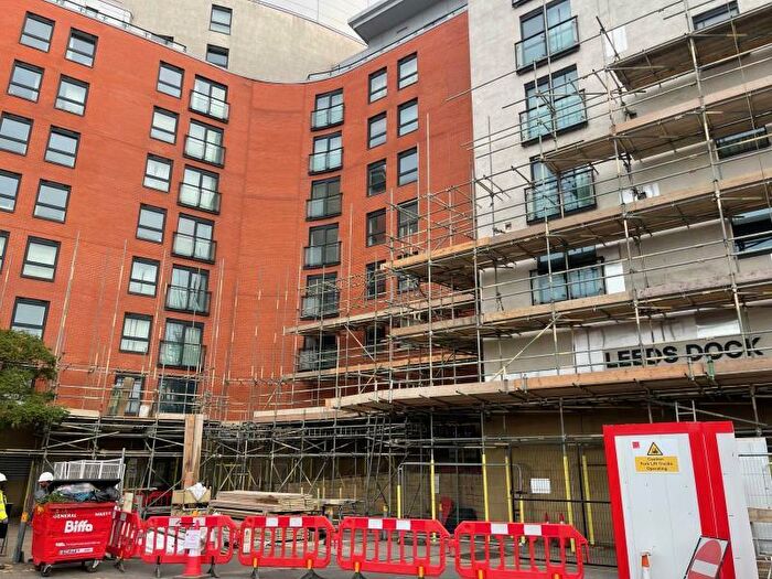 1 Bedroom Apartment To Rent In Mackenzie House, Chadwick Street, Leeds, LS10