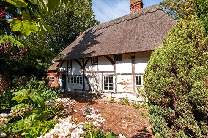 3 Bedroom Detached House For Sale In Hearts Delight, Sittingbourne, Kent, ME9