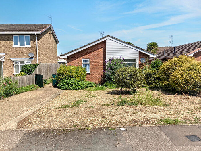 2 Bedroom Bungalow For Sale In Bush Lane, Wisbech, PE13