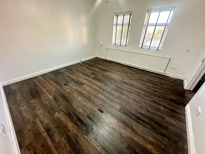 2 Bedroom Flat To Rent In , Cowley Road, Uxbridge, UB8