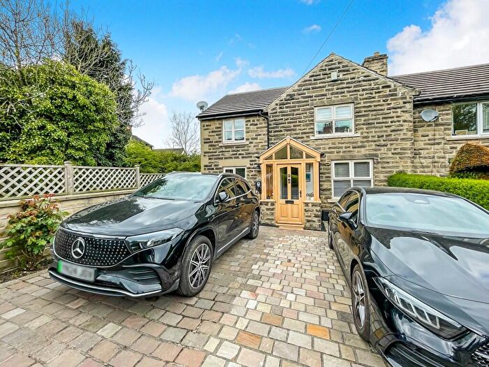3 Bedroom Cottage For Sale In Orchard Terrace, Cawthorne, Barnsley, South Yorkshire, S75