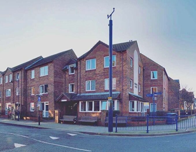 1 Bedroom Property For Sale In West Avenue, Filey, YO14