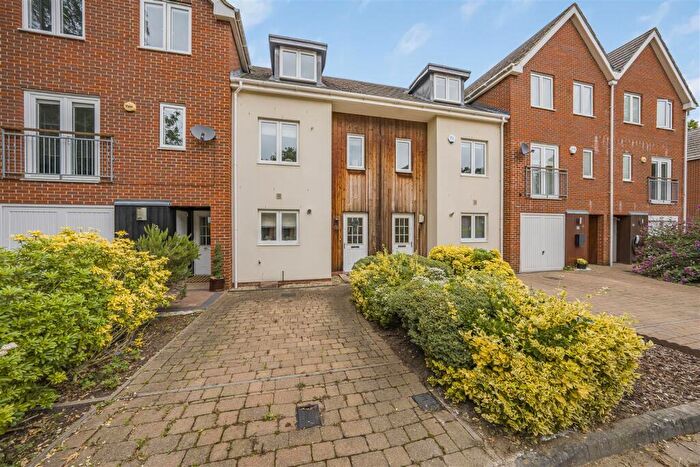 3 Bedroom Terraced House For Sale In Brook Avenue, Ascot, SL5
