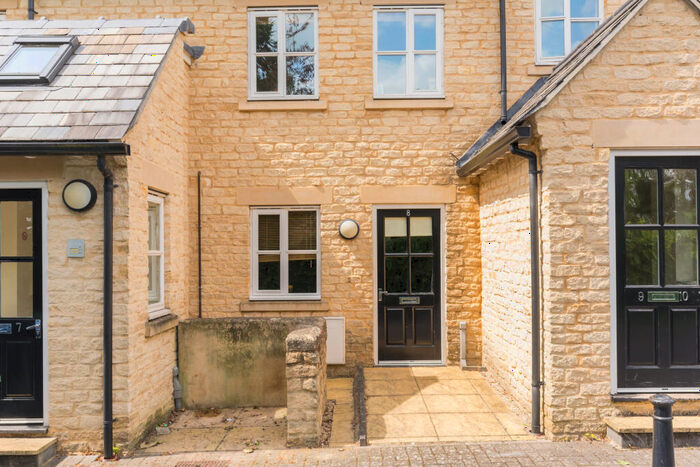 1 Bedroom Apartment To Rent In Evelyn Court, East Oxford, OX4