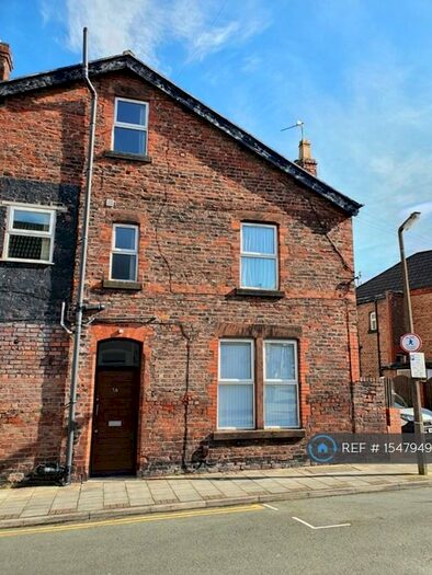 2 Bedroom Maisonette To Rent In Waverley Grove, Prenton, CH42