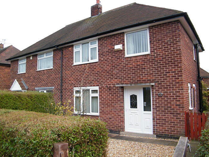 3 Bedroom Semi Detached House To Rent In Cedar Grove, Hucknall, NG15