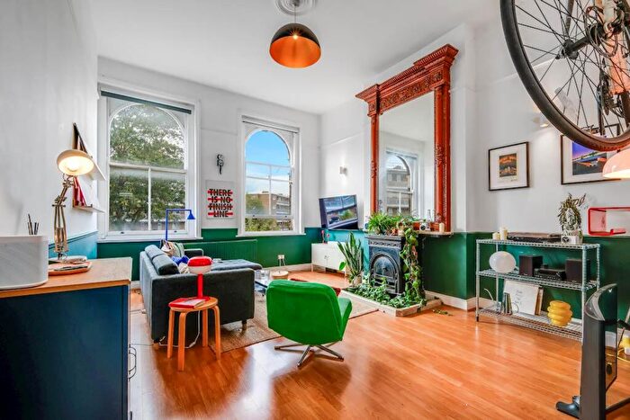 2 Bedroom Apartment To Rent In Grove Street, London, SE8