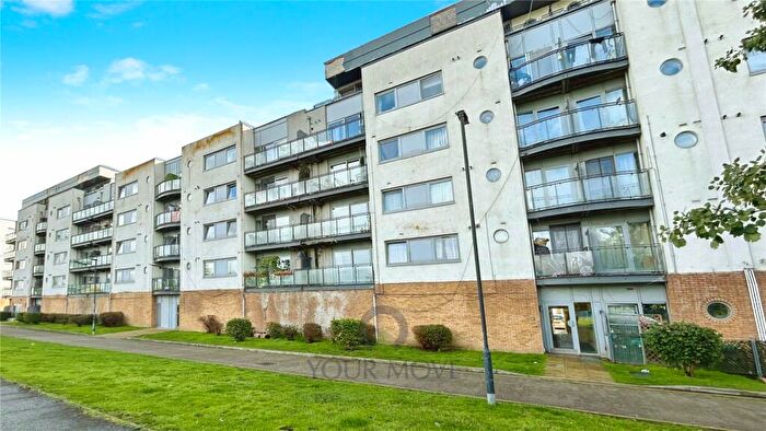 2 Bedroom Flat To Rent In Defence Close, London, SE28