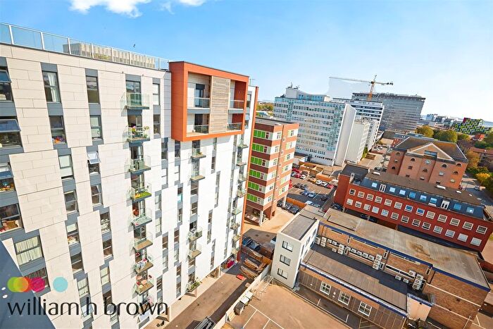 2 Bedroom Flat To Rent In Victoria Avenue, Southend-On-Sea, SS2