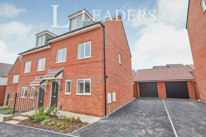 3 Bedroom Semi-Detached House To Rent In Harviston Avenue, NG4