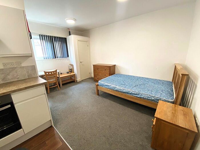 Studio To Rent In Lake Road, Portsmouth, PO1