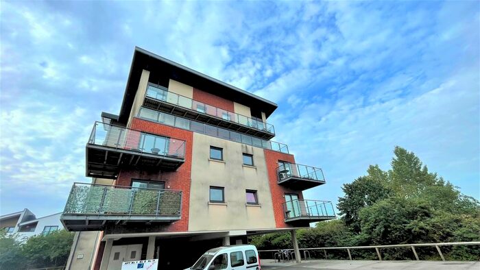 2 Bedroom Flat To Rent In Alicia Close, Newport, NP20