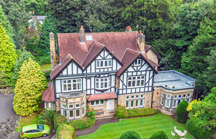 2 Bedroom Flat For Sale In Red Roof, Wetherby Road, Roundhay, LS8