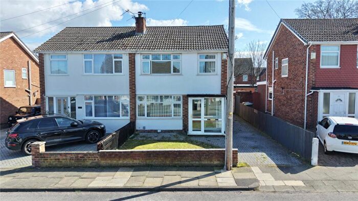 3 Bedroom Semi-Detached House For Sale In Croft Drive, Moreton, Wirral, CH46