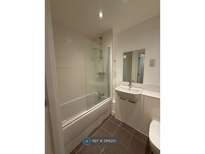 1 Bedroom Flat To Rent In Mulberry House, Stevenage, SG1