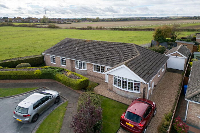 3 Bedroom Detached Bungalow For Sale In Brixham Court, Grimsby, DN33