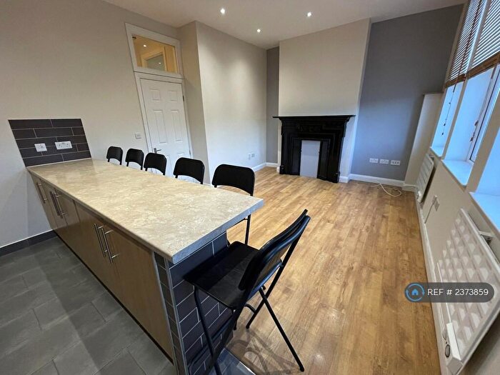 1 Bedroom Flat To Rent In Alexandra Park Road, London, N10