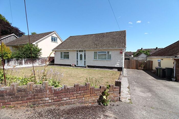 3 Bedroom Bungalow To Rent In Lodge Road, St. Georges, Telford, TF2