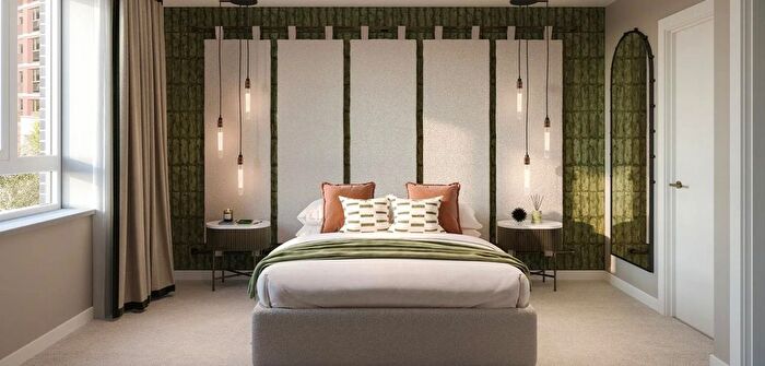 2 Bedroom Flat To Rent In Lombard Square, Plumstead, SE28